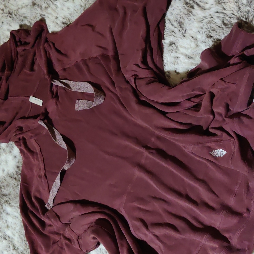 Free People Movement Pull Over - Picture 2 of 4